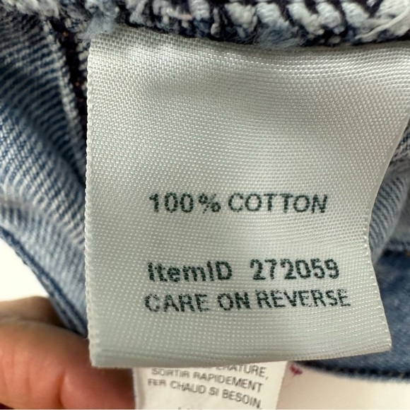 LL Bean Blue Denim Jeans Original fit Size 6 Pet
Medium wash cotton straight leg - Picture 3 of 11
